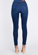 Load image into Gallery viewer, Fitted | Ankle Jean
